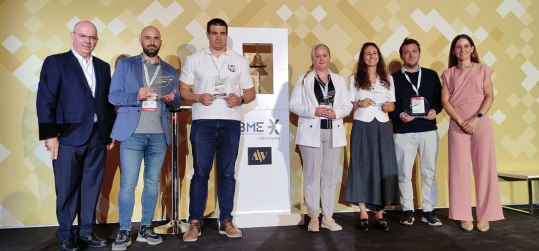 Una plataforma de inteligencia artificial de una egresada de la UCA gana el Startup Andalucía Roadshow